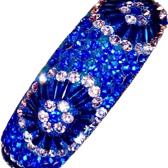 Dramatic & Dazzling Handmade Crystal Blue Bangle - Bracelet - Picture 10 of 16